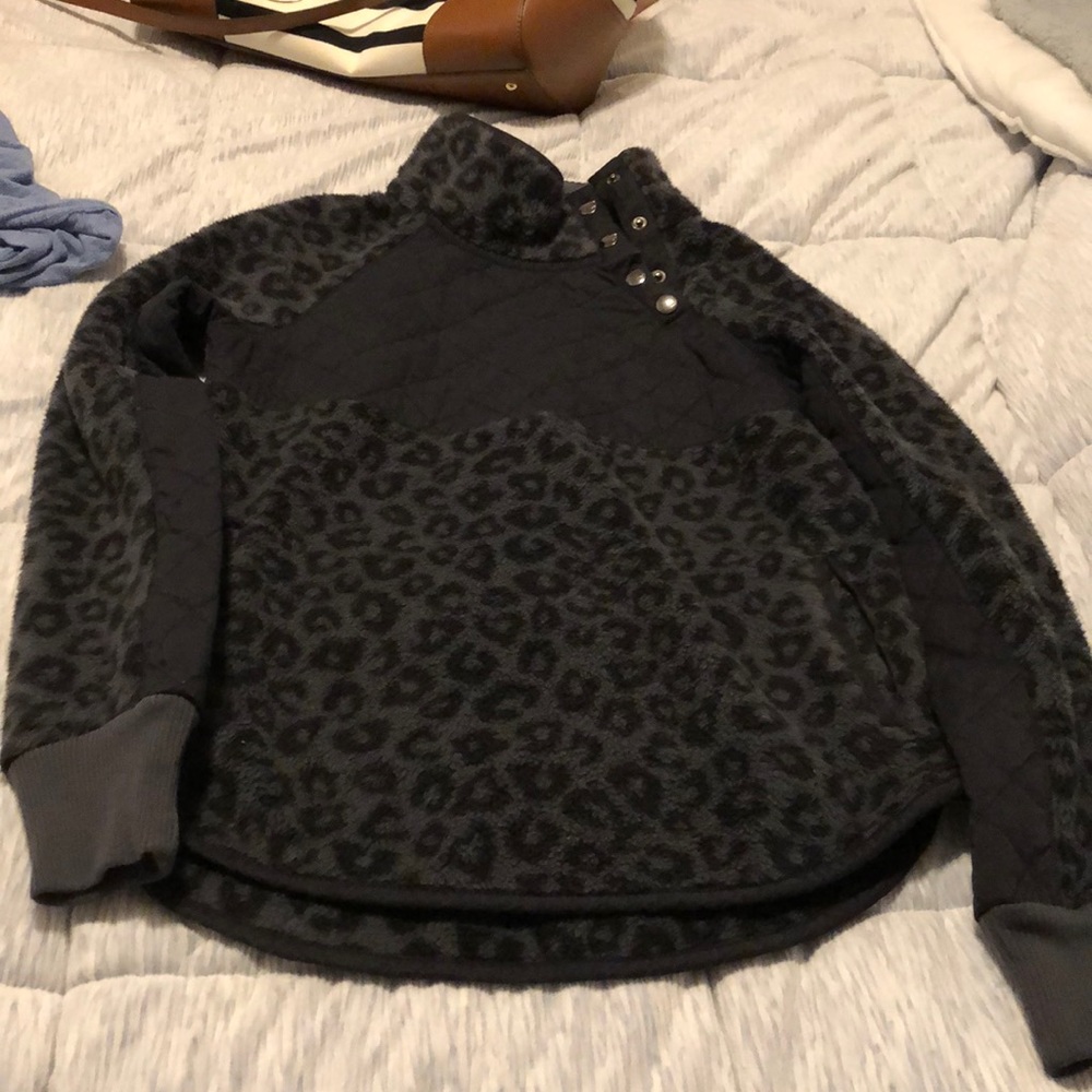 Abercrombie and Fitch fleece